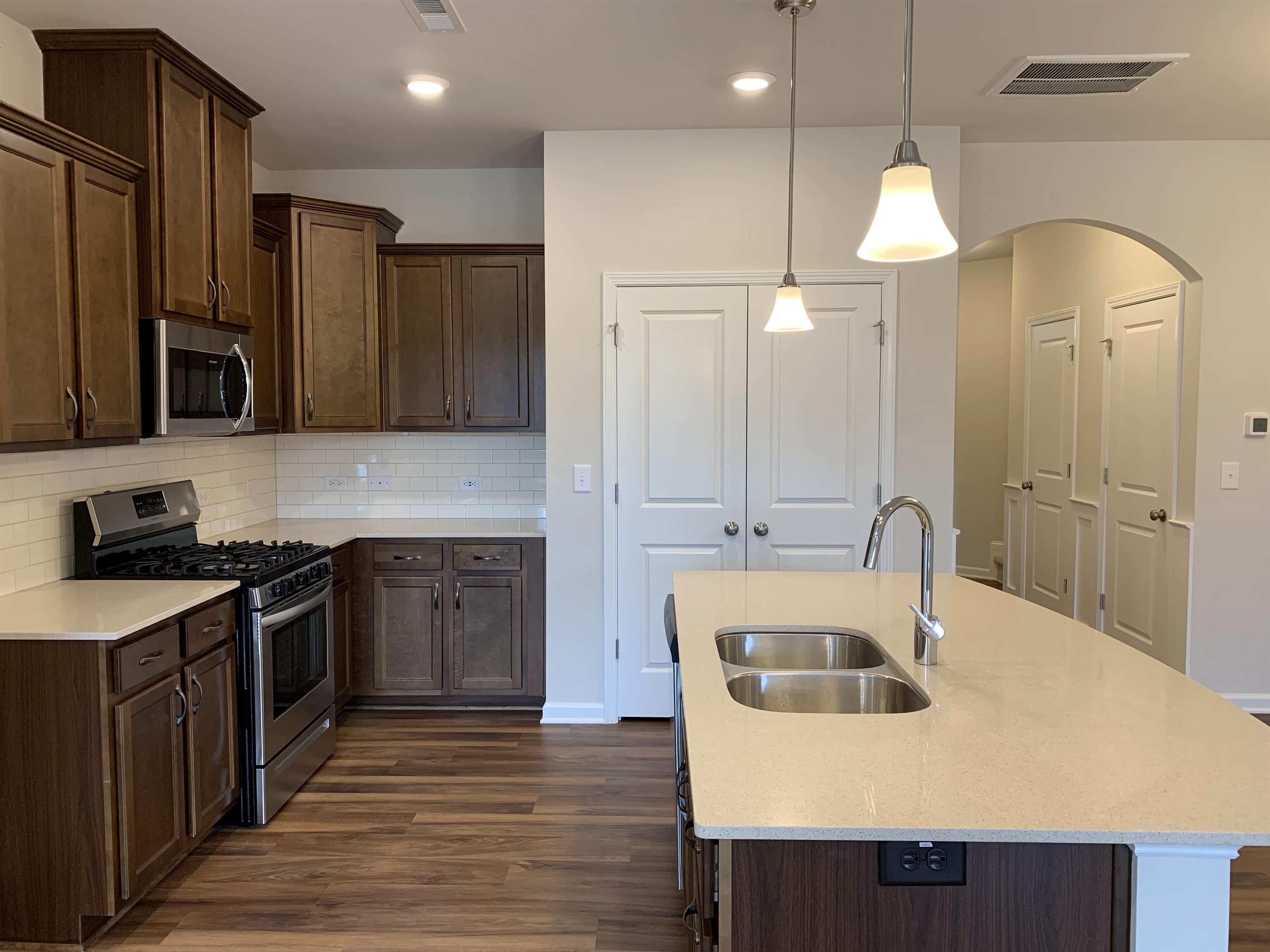 6193 Beale Loop - 1
